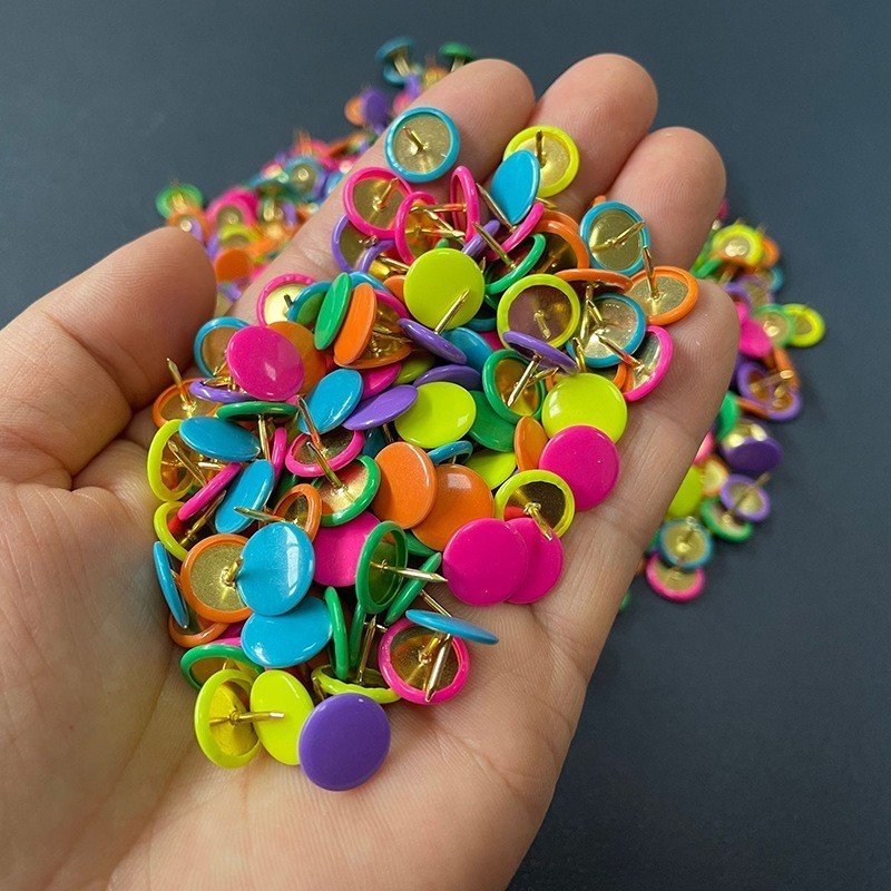 180 шт. кнопок-гвоздиков с кру – обзор и цена Head Pin Assorted