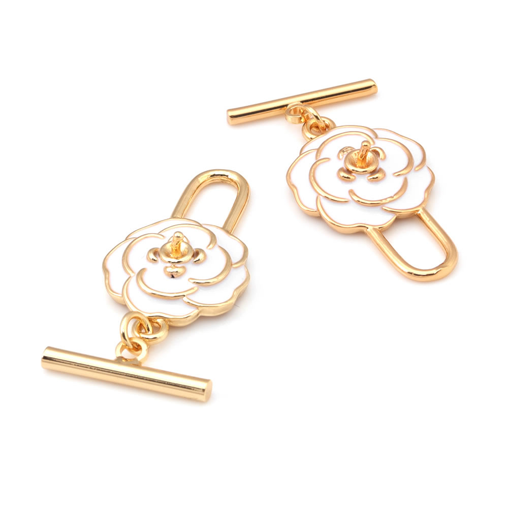 18-каратное золото, латунь, ге – обзор и цена Toggle Clasp Gold